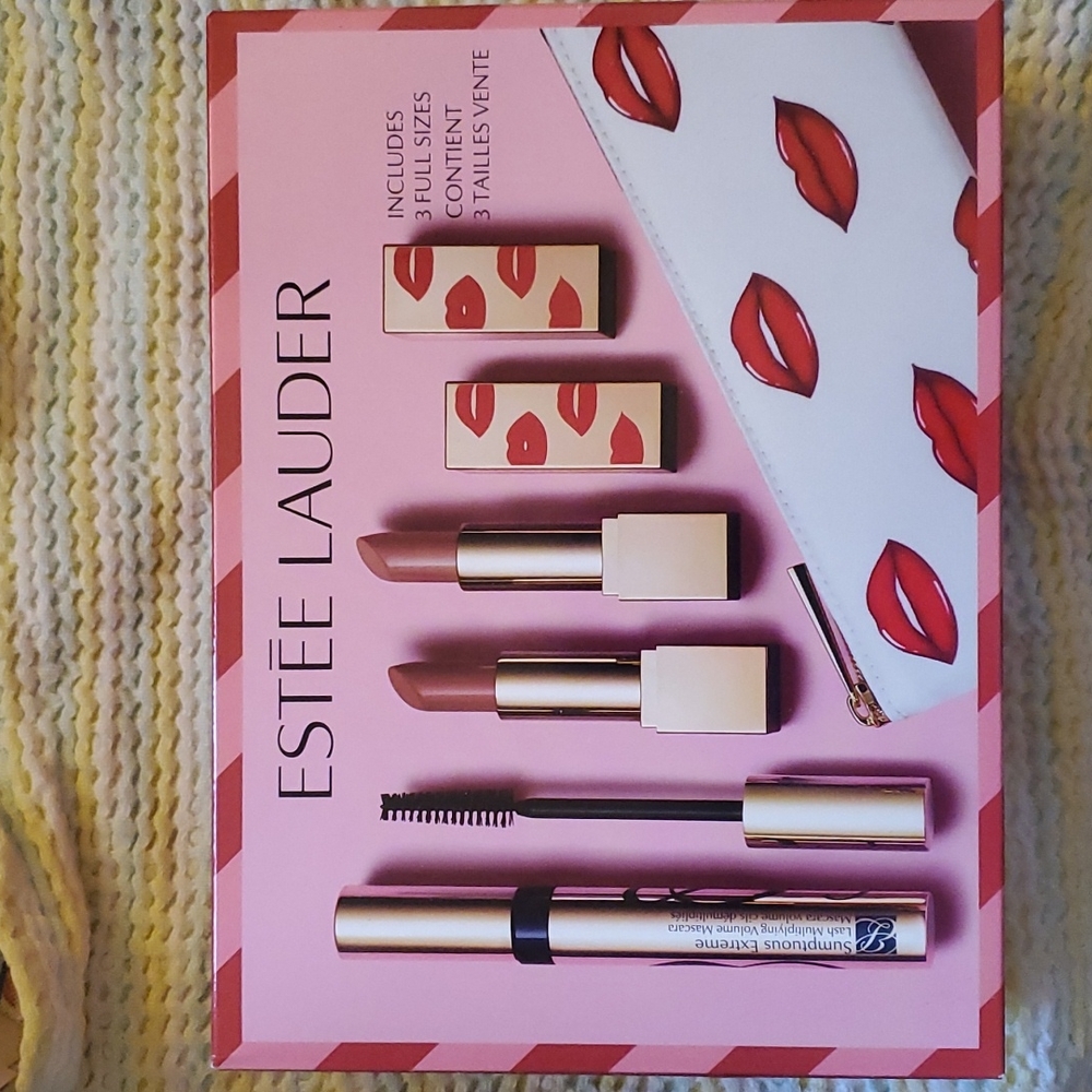 Estee Lauder makeup set